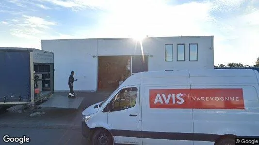 Lagerlokaler til salg i Lynge - Foto fra Google Street View