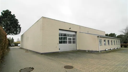 Lagerlokaler til salg i Humlebæk - billede 2