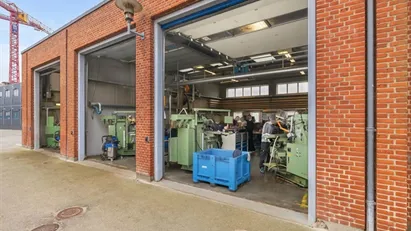 Eget værksted med central beliggenhed