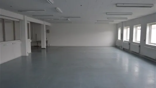 Værkstedslokaler til leje i Rødovre - billede 2